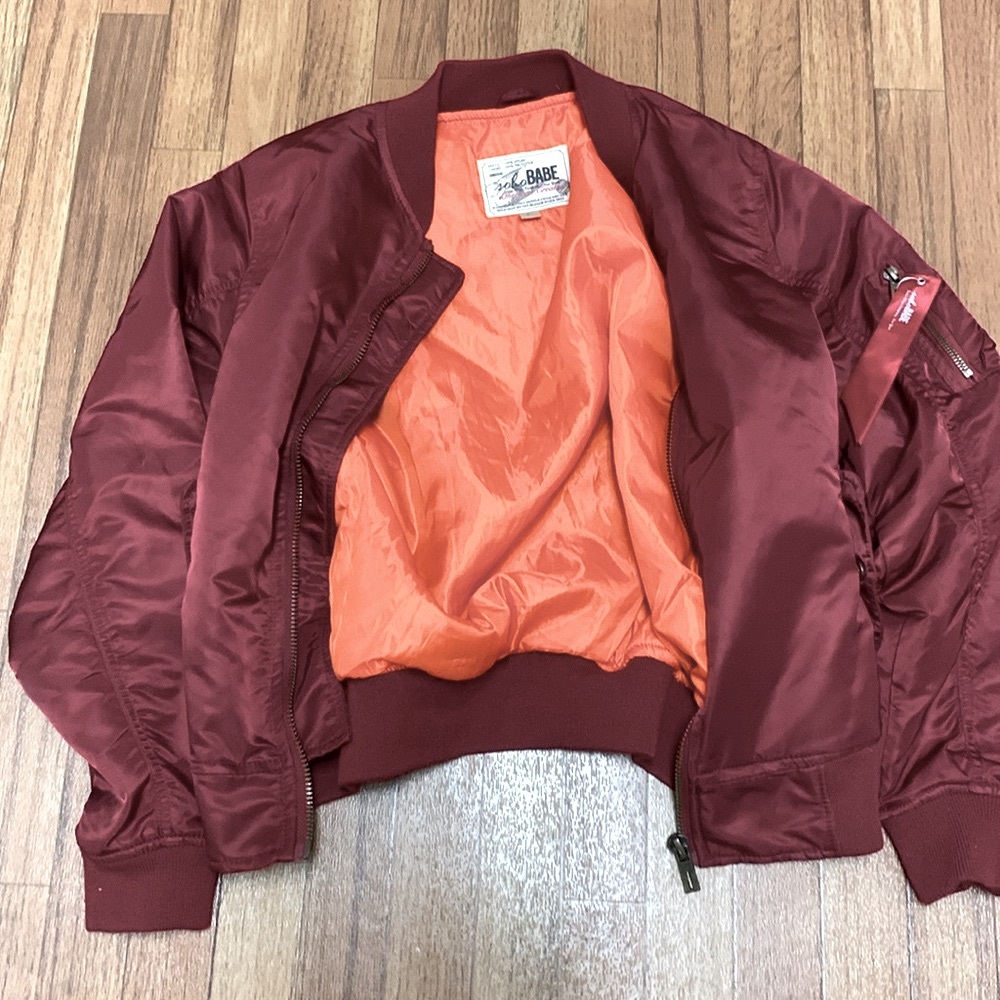 Sobo BABE’s Super stylish, perfect puffer, bomber women’s jacket.